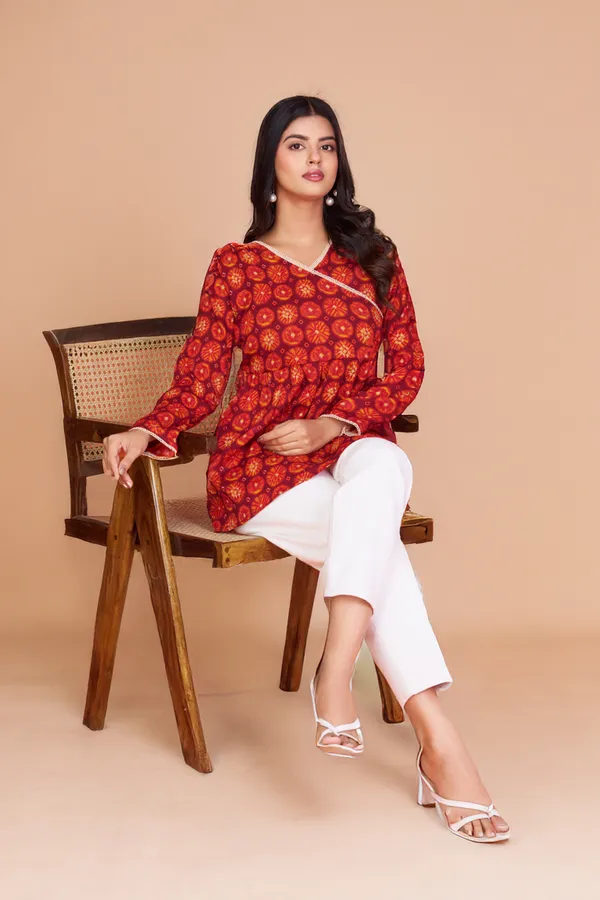 Printed_Tunic_with_V-Neck_for_Women