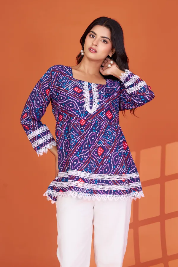 Women's_Printed_Delta_Silk_Tunic_with_Lace_Detailing_and_Square_Neck