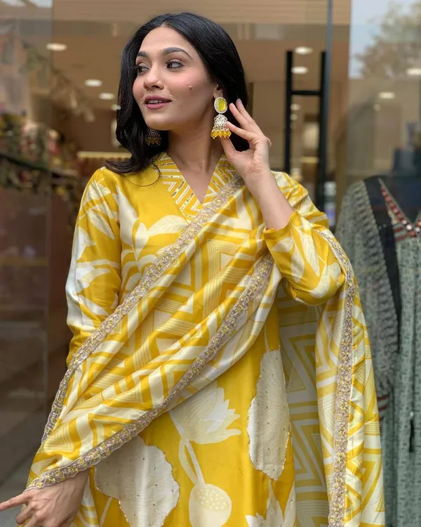 Yellow_Floral_Printed_Chinon_Suit_Set_with_Dupatta