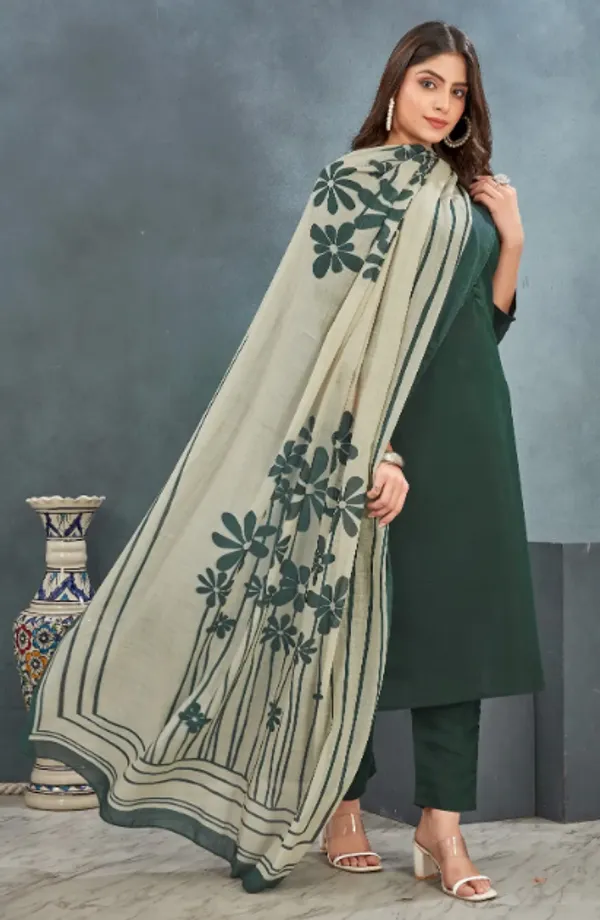Green_Plain_Kurta_Pant_With_Dupatta_Suit
