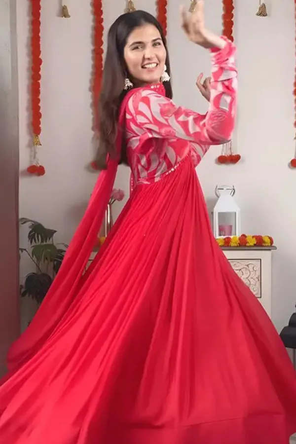 Heavy_Georgette_Embroidery_Lace_Gown