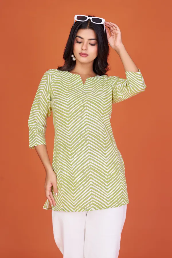 Green_Printed_Cotton_Blend_Tunic_for_Women