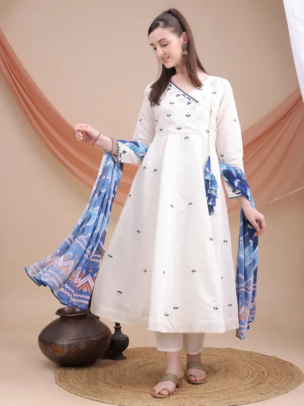 Angrakha_Style_Anarkali_Kurta_With_Dupatta_Suit