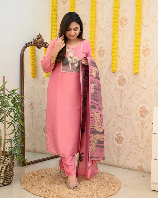 Pink_Printed_Kurta_With_Dupatta_Set