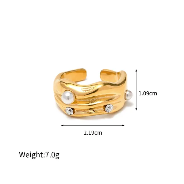 Golden_Pvd_Plated_Stainless_Steel_Ring_For_Women