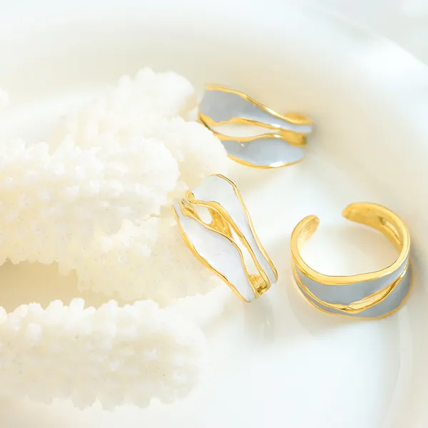 Blue_Pvd_Plated_Stainless_Steel_Ring_For_Women