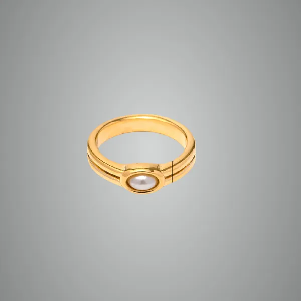 Golden_Pvd_Plated_Stainless_Steel_Ring_For_Women