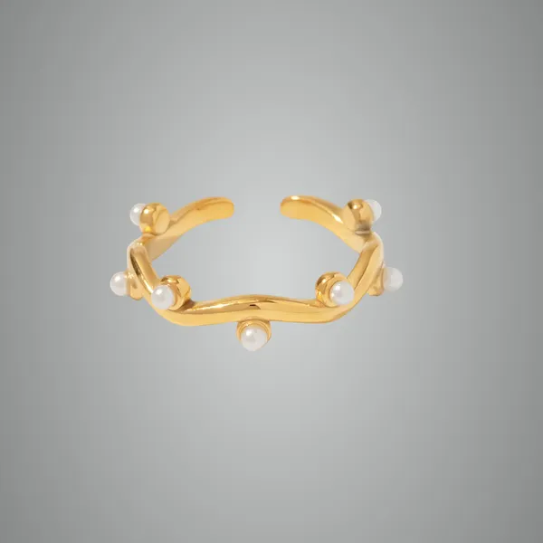 Golden_Pvd_Plated_Stainless_Steel_Ring_For_Women