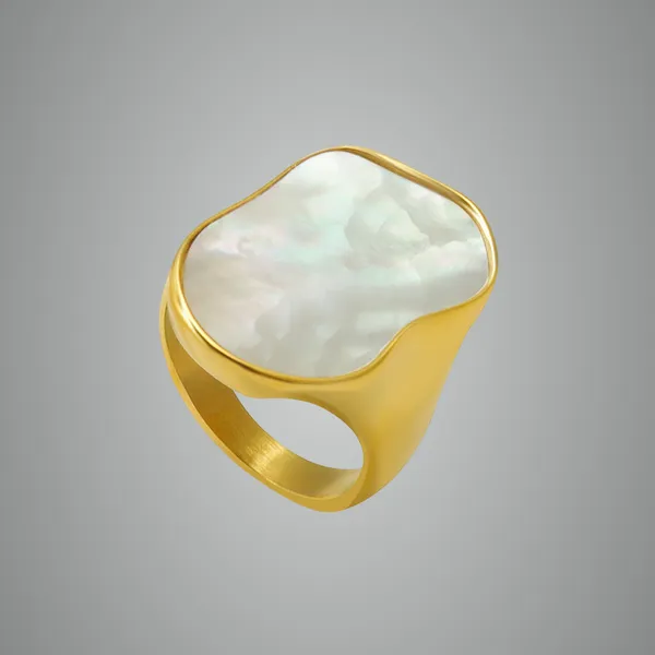 Golden_Pvd_Plated_Stainless_Steel_Ring_For_Women