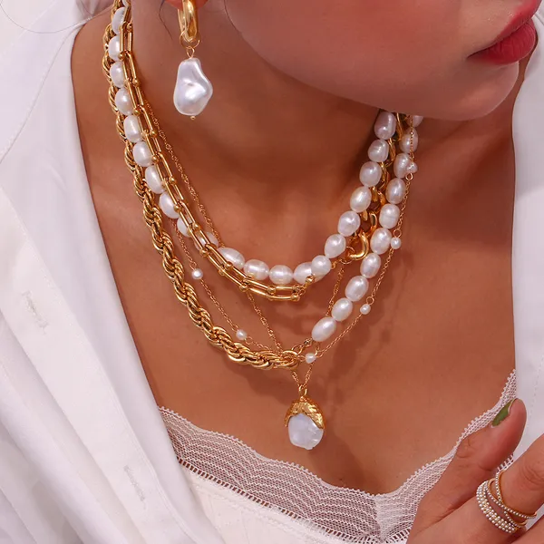 Golden_Pvd_Plated_Stainless_Steel_&_Freshwater_Pearl_Hoops_For_Women