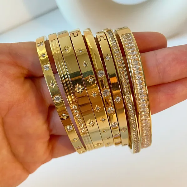 Golden_High_Polishing_Pvd_Plated_Stainless_Steel_Bracelet_For_Women