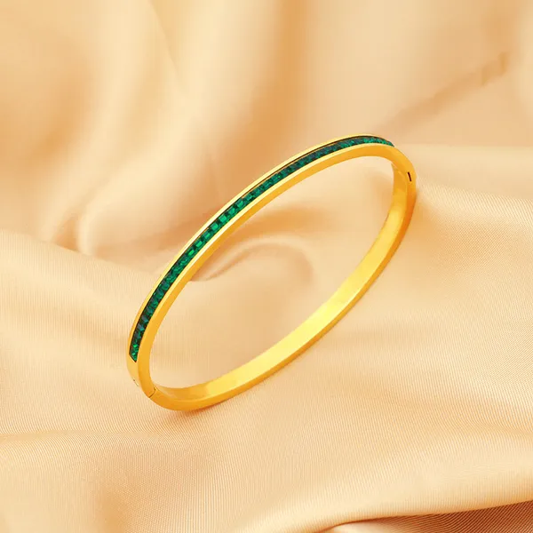 Golden_High_Polishing_Pvd_Plated_Stainless_Steel_Bracelet_For_Women