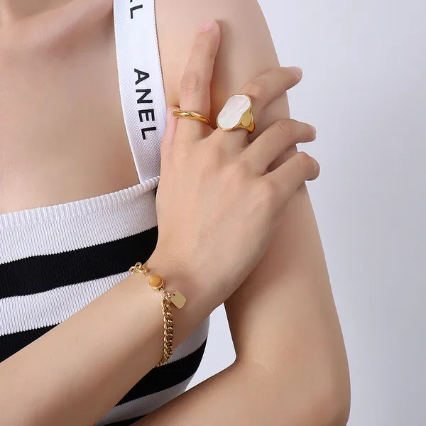 Golden_Pvd_Plated_Stainless_Steel_Ring_For_Women