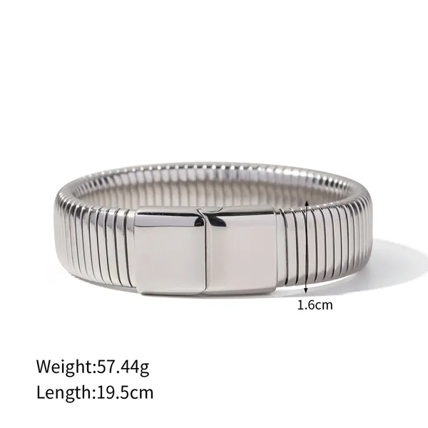 Golden_Pvd_Plated_Stainless_Steel_Bangle_For_Women