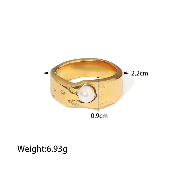 Golden_Pvd_Plated_Stainless_Steel_Ring_For_Women