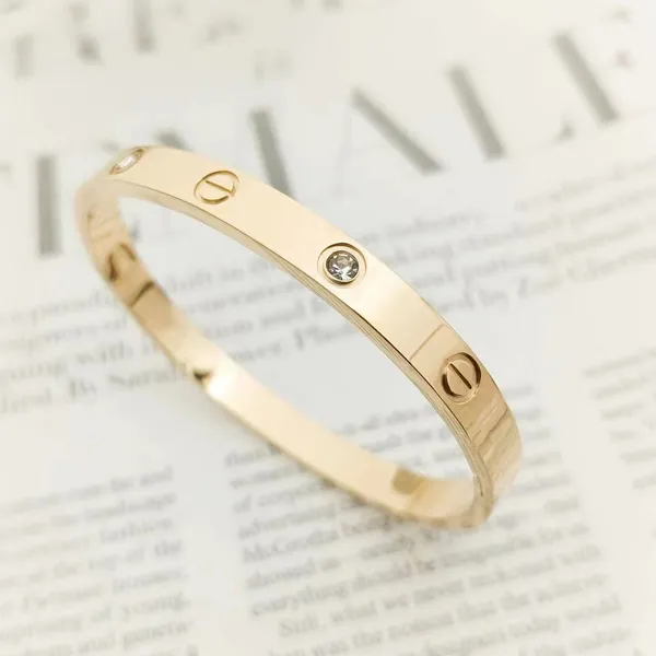 Golden_Pvd_Plated_Stainless_Steel_Bracelet_For_Women