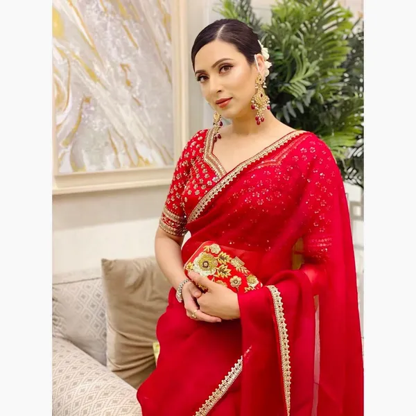 Red_Heavy_Organza_Silk_Saree_with_Thread_&_Sequins_Work_and_Mono_Benglori_Silk_Blouse_–_Designer_Festive_Collection