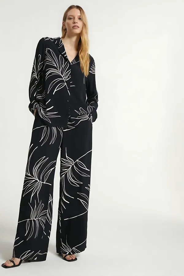 Black_&_White_Palm_Printed_Cotton_Co‑ord_Set