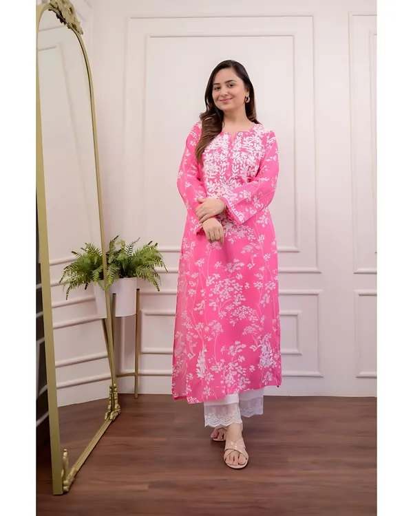 Blush_Bloom_Pink_Mul_Mul_Cotton_Chikankari_Kurta
