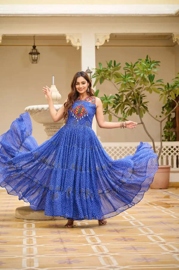 Navratri_Special_Bandhani_Georgette_Gown_with_Real_Mirror_Gamathi_Work
