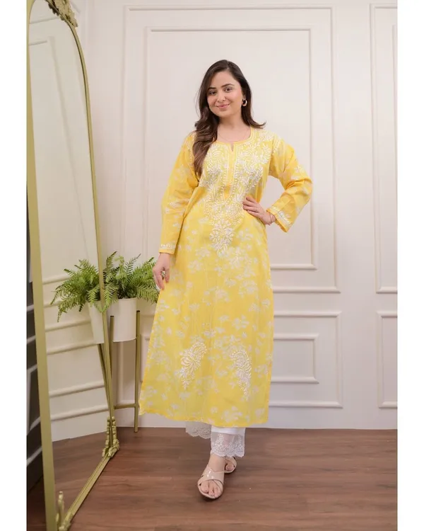Sunrise_Blossom_Mul_Mul_Cotton_Chikankari_Kurta