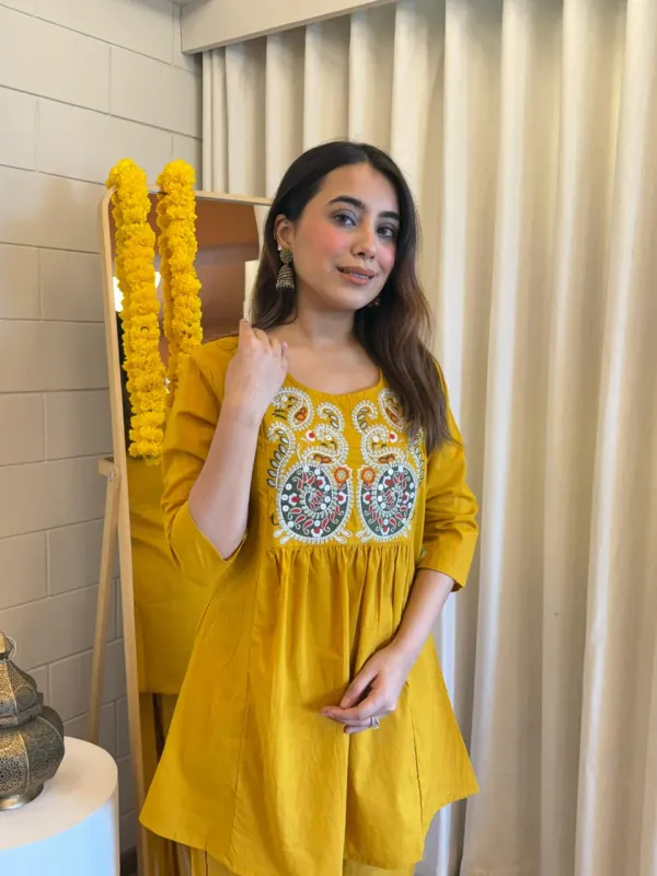 Yellow_Cotton_Embroidered_Co-ord_Set_for_Women