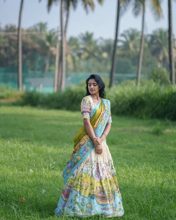 Tussar_Silk_Kalamkari_Lehenga_Choli_with_Dupatta_|_Traditional_Printed_Lehenga_Set