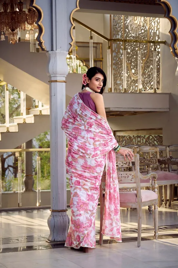 Light_Pink_Weightless_Marble_Floral_Printed_With_Pearl_Lace_Border_Saree_|_Ethnic_Saree_for_Women