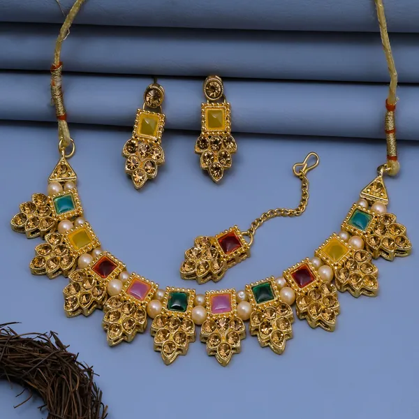 Rizvya_Multicolor_Crystal_Pearl_Designer_Necklace_Set_with_Earrings_&_Maang_Tikka_Gold_Plated_Traditional_Jewellery