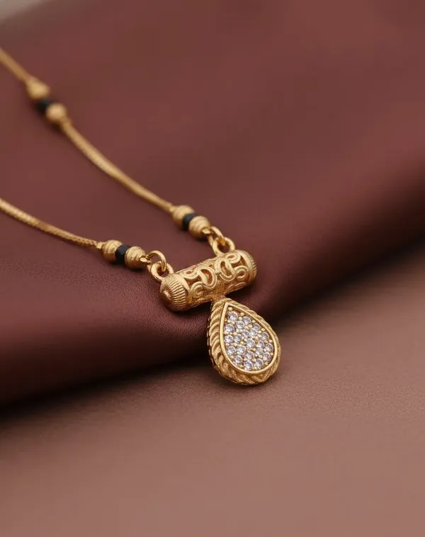 Rizvya_Teardrop_Elegance_Mangalsutra