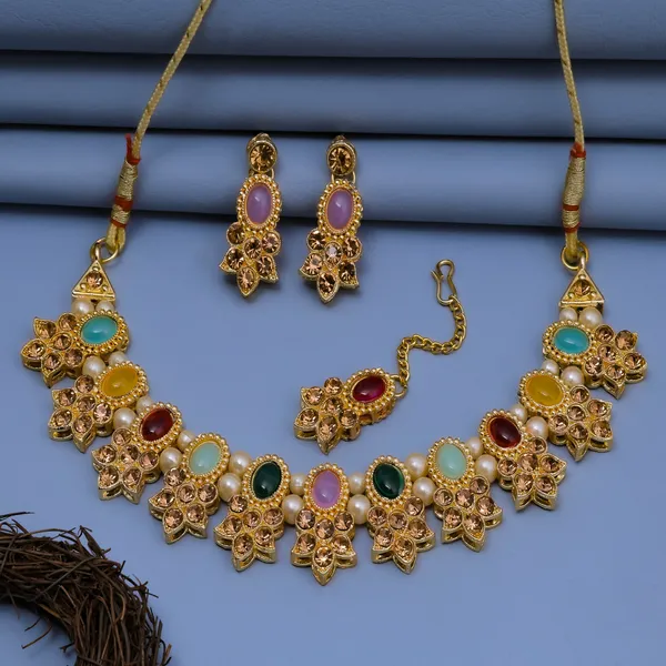 Rizvya_Royal_Multicolor_Oval_Stone_Pearl_Necklace_Set_with_Earrings_&_Maang_Tikka_Gold_Plated_Traditional_Jewellery