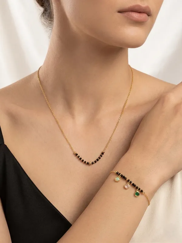 Rizvya_Celestial_Aura_Mangalsutra_&_Bracelet_Set