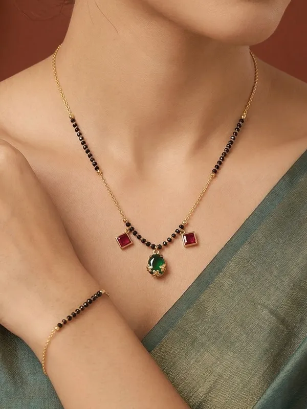 The_Emerald_Harmony_Mangalsutra_and_Bracelet_Set