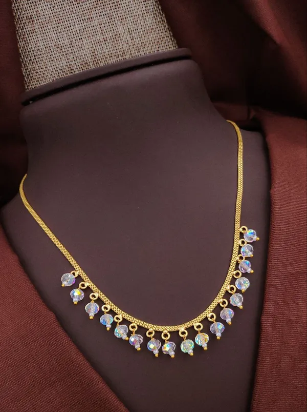 Rizvya_Crystal_Raindrop_Necklace