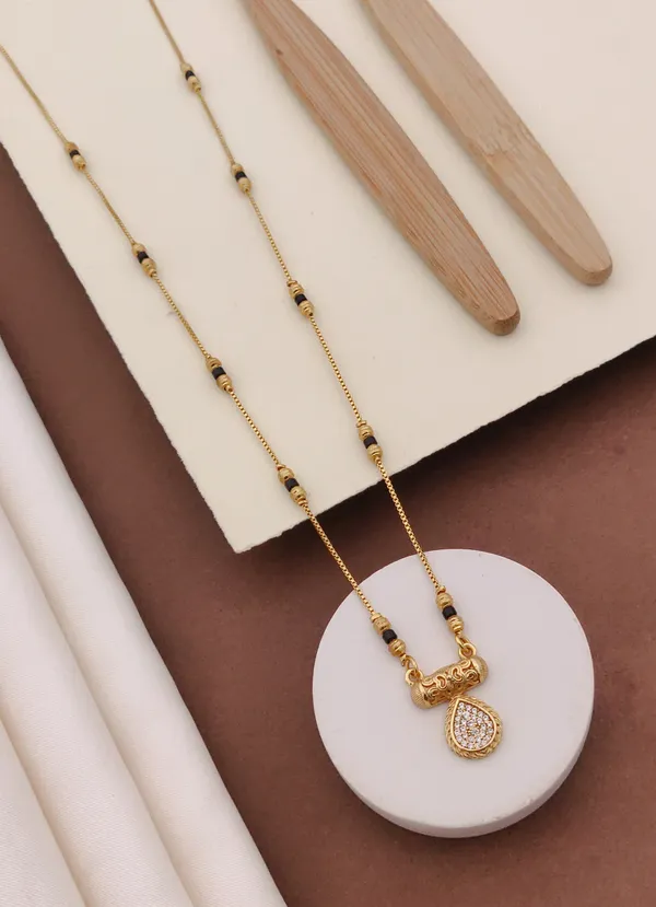Rizvya_Teardrop_Elegance_Mangalsutra