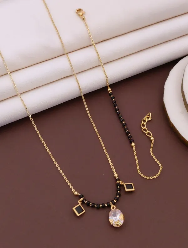 The_Noir_Radiance_Mangalsutra_and_Bracelet_Set