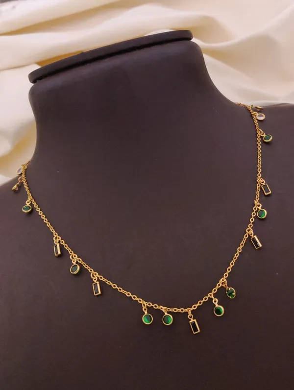 Rizvya_EmeraldGlow_Gold_Finish_Charm_Necklace