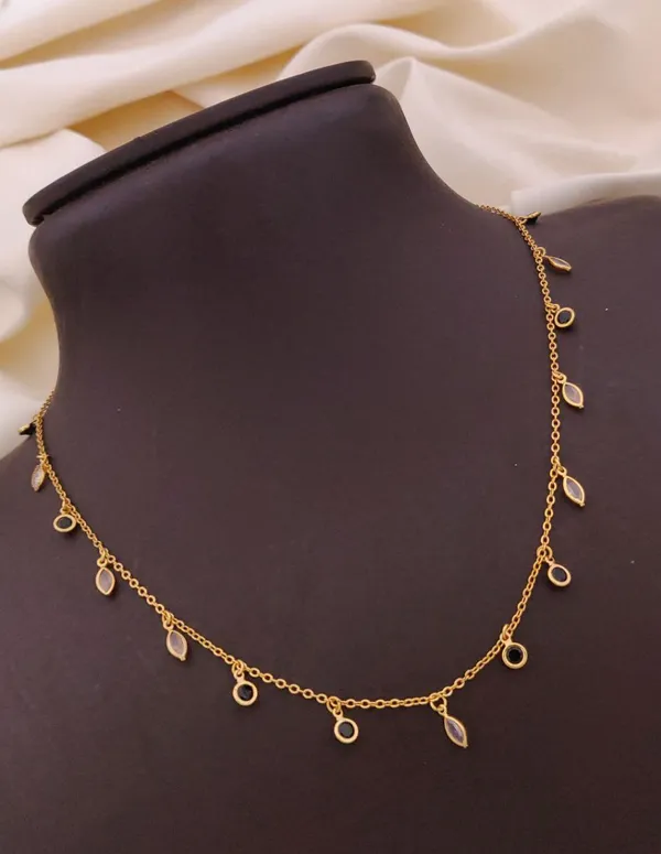Rizvya_LunaPetal_Gold_Finish_Charm_Necklace