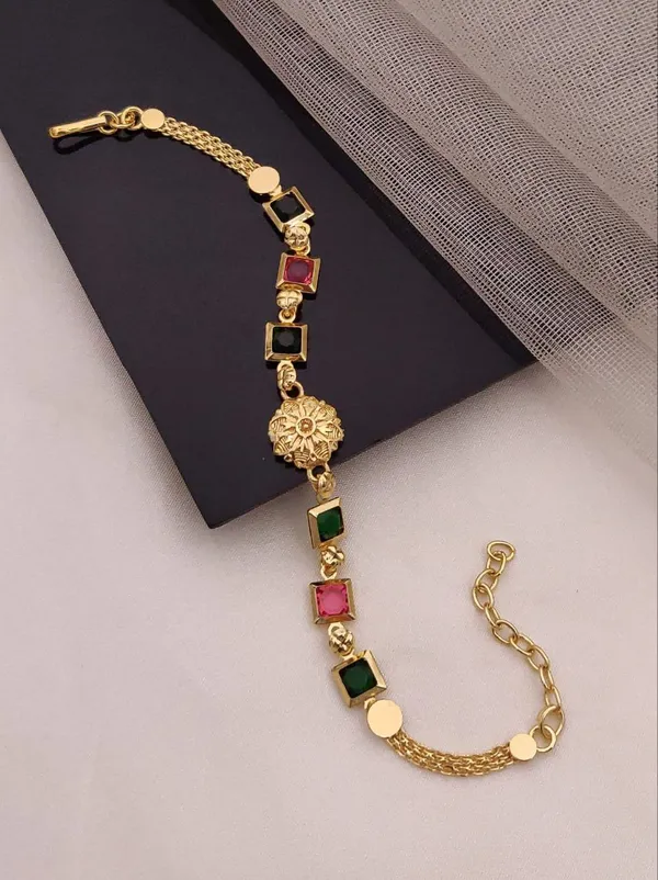Rizvya_Royal_Square_Gem_Bracelet