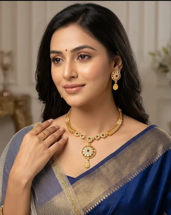 Gold_Plated_Traditional_Necklace_Set_with_Round_Ruby_AD_Pendant_&_Matching_Earrings_for_Women