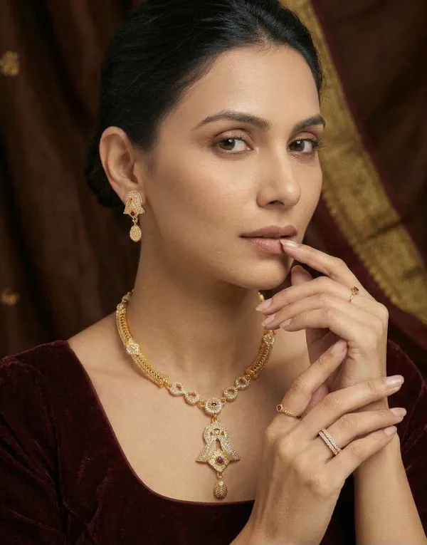 Gold_Plated_Designer_Necklace_Set_with_Geometric_Ruby_Pendant_&_Matching_Earrings_for_Women