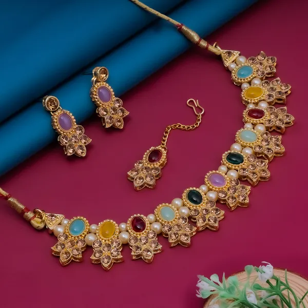 Rizvya_Royal_Multicolor_Oval_Stone_Pearl_Necklace_Set_with_Earrings_&_Maang_Tikka_Gold_Plated_Traditional_Jewellery
