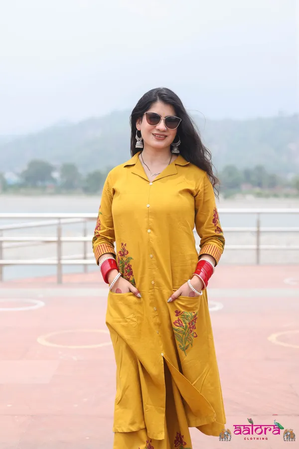 Mustard_Cotton_Front_Pocket_Bottom_Print_Co-Ord_Set_For_Women