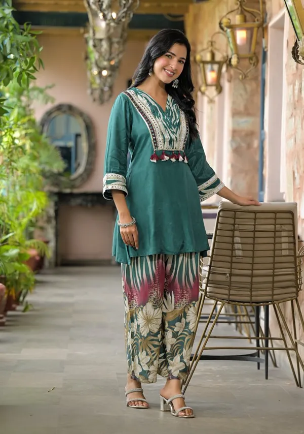 Mint_Green_Muslin_Cotton_Coord_Set_with_Mirror_Work_and_Printed_Pallazo