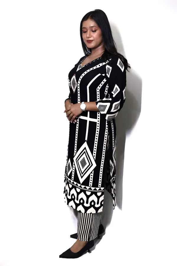 Black_and_White_Rayon_Cotton_Digit_Print_Coord_Set_
