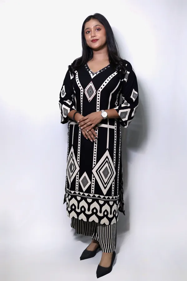 Black_and_White_Rayon_Cotton_Digit_Print_Coord_Set_