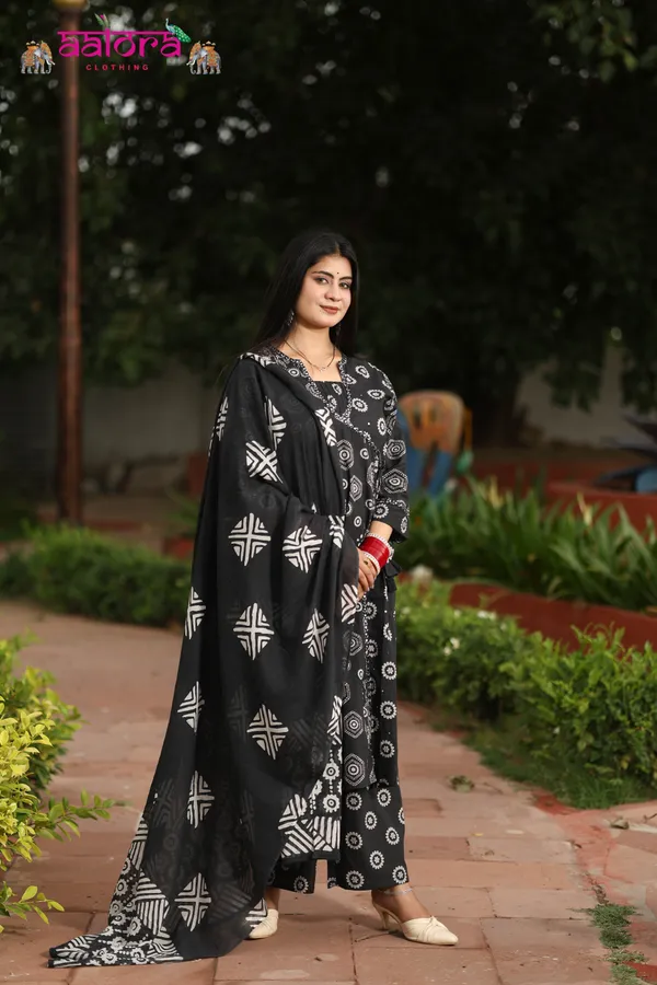 Black_&_White_Angrakha_Printed_Black_&_White_3_Pcs_Kurti_Set_For_Women