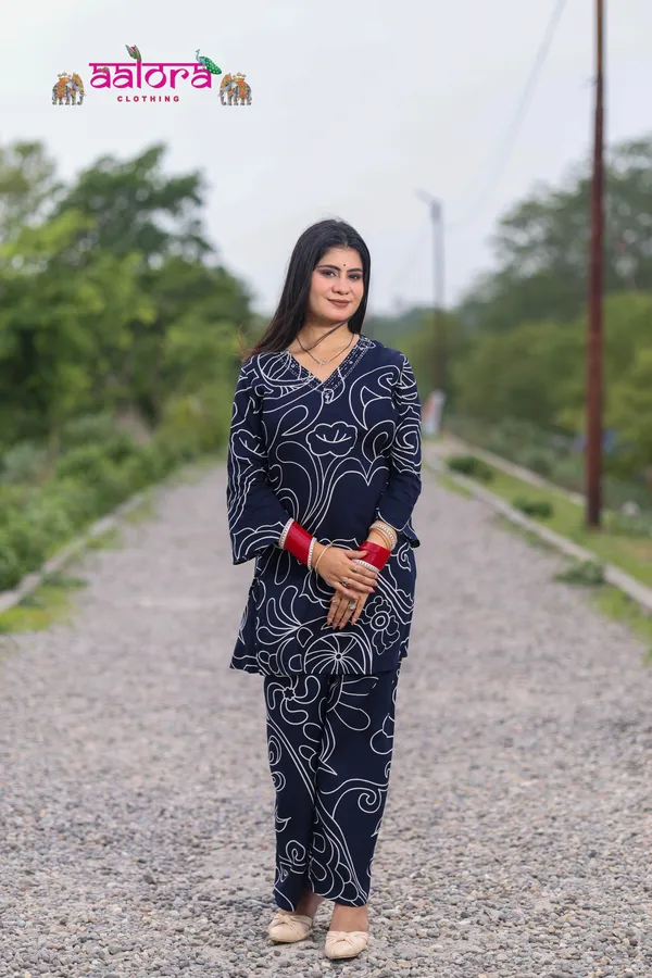 Navy_Blue_Rayon_Cotton_Short_Printed_Co-Ord_Set_For_Women