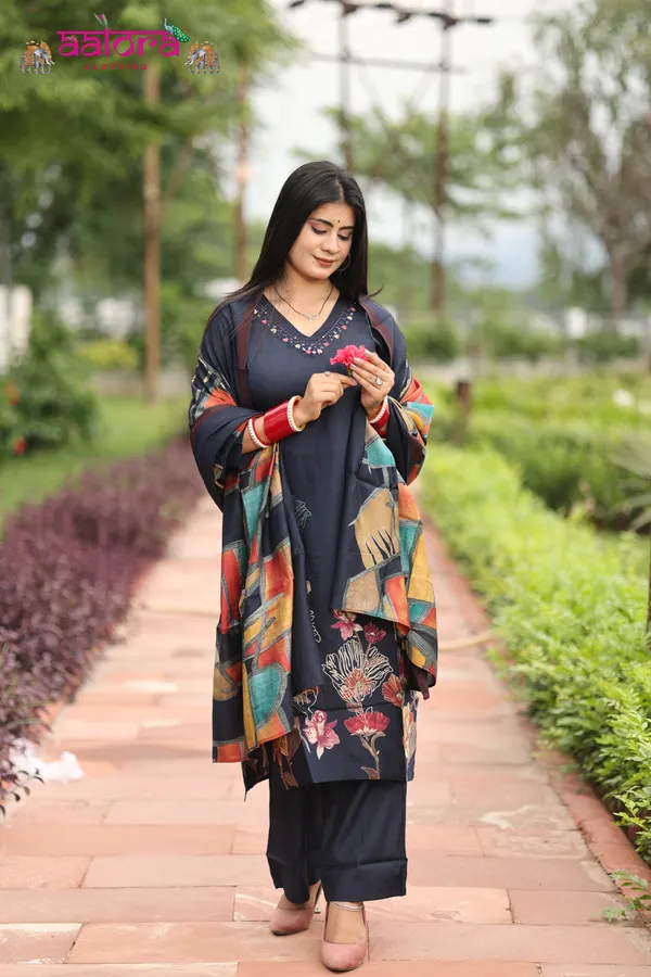 Navy_Blue_Muslin_Cotton_Digital_Print_Katha_Neck_Work_3_Pcs_Kurti_Set_For_Women