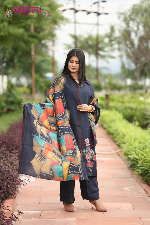 Navy_Blue_Muslin_Cotton_Digital_Print_Katha_Neck_Work_3_Pcs_Kurti_Set_For_Women